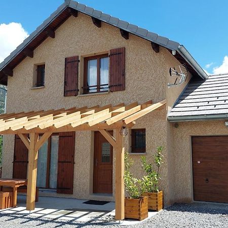 Le Pre Fleuri A Guillestre - Appartements Neufs Classes Meubles De Tourisme 3 Etoiles - Parking Privatif Dış mekan fotoğraf